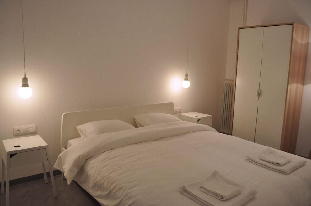 Athens One Apartment By Olala Homes Eksteriør bilde